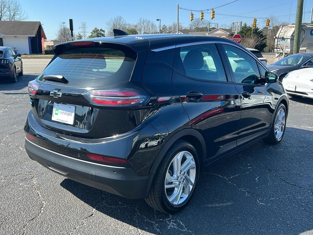 2023 Chevrolet Bolt EV view 3