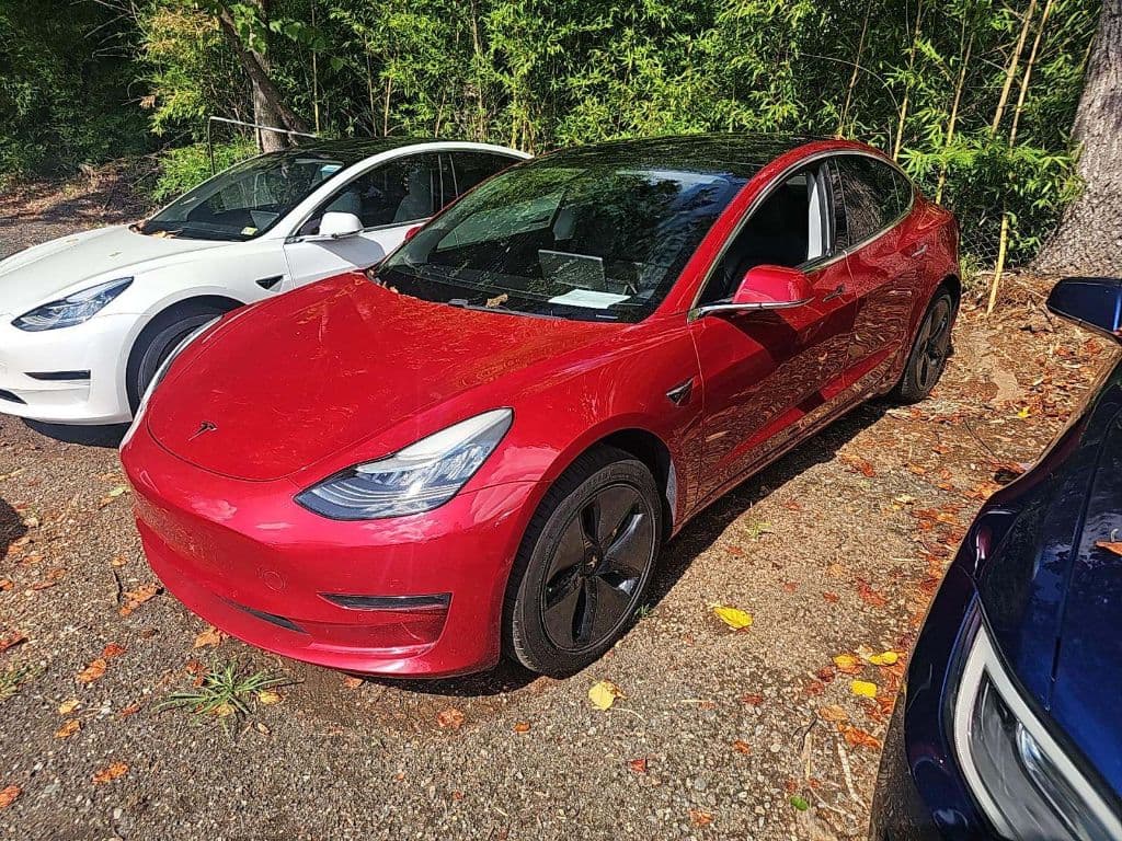 2018 Tesla Model 3 view 1