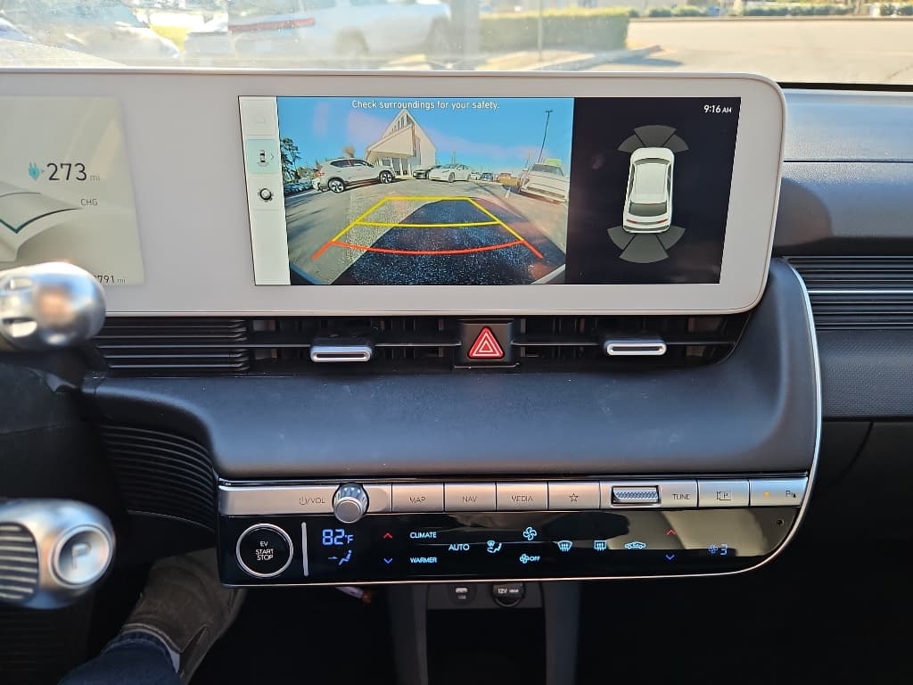 2023 Hyundai IONIQ 5 view 12