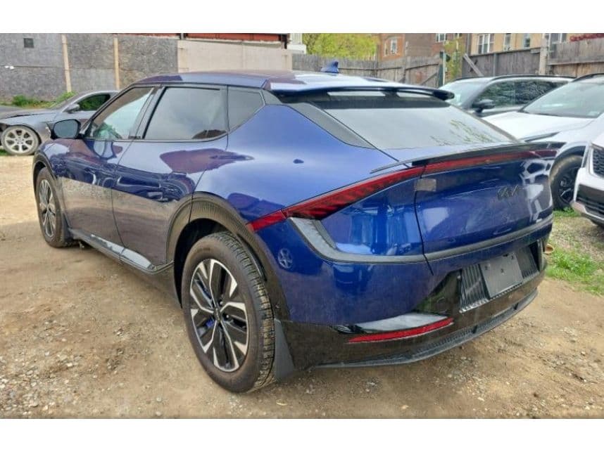2023 Kia EV6 view 2