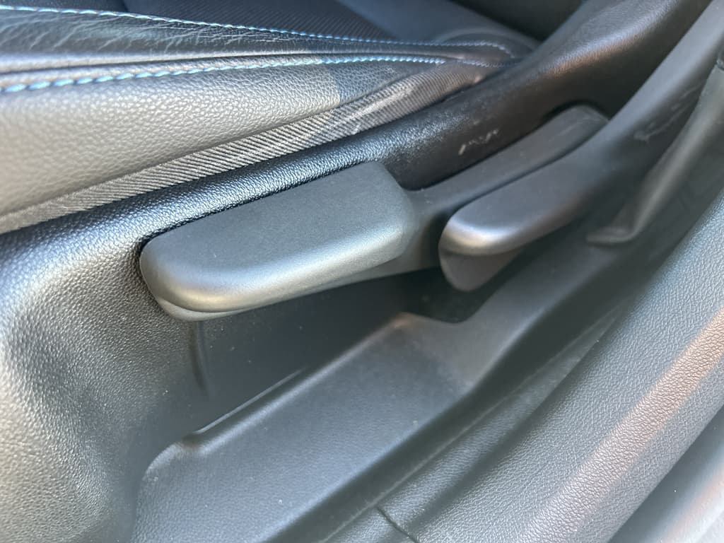 2018 Chevrolet Volt view 7