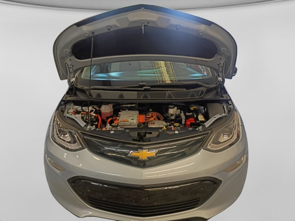 2017 Chevrolet Bolt EV view 5