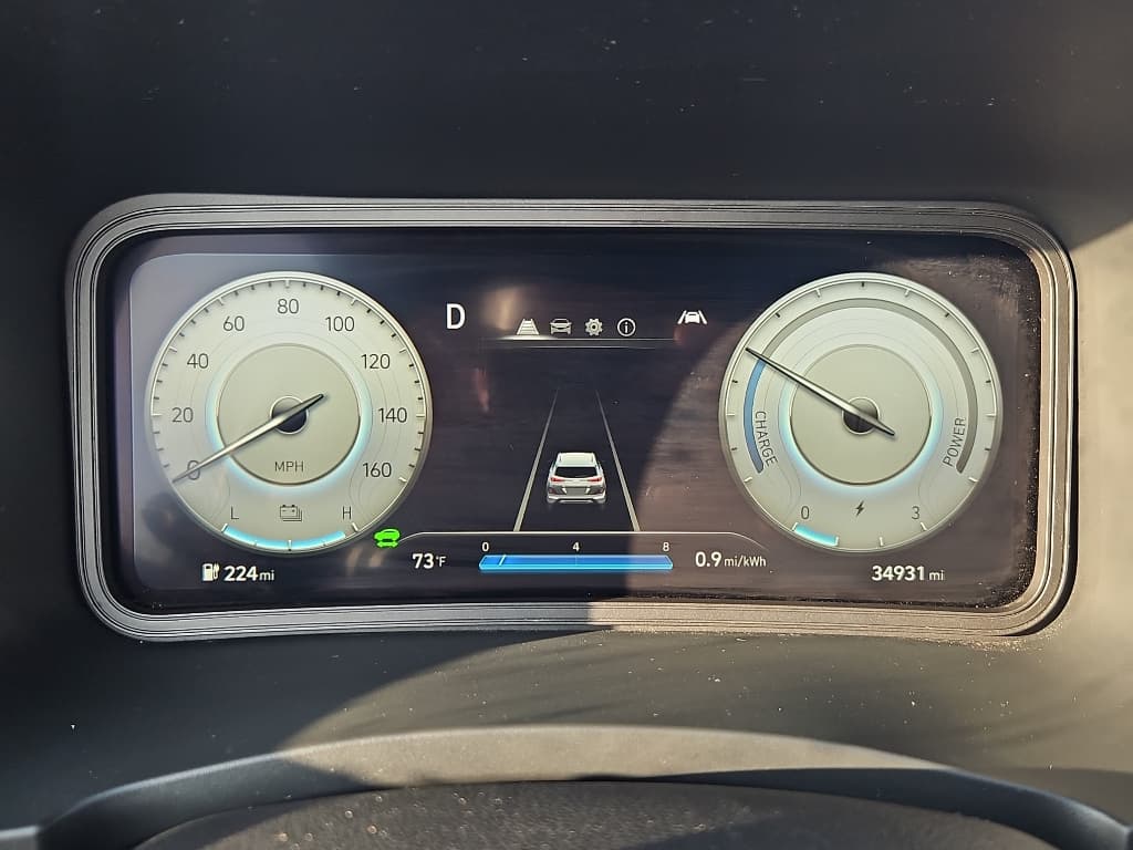 2022 Hyundai Kona EV view 11