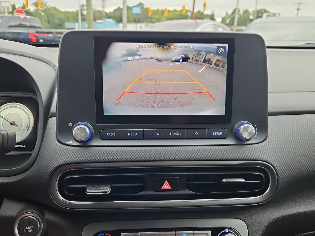 2022 Hyundai Kona EV view 14