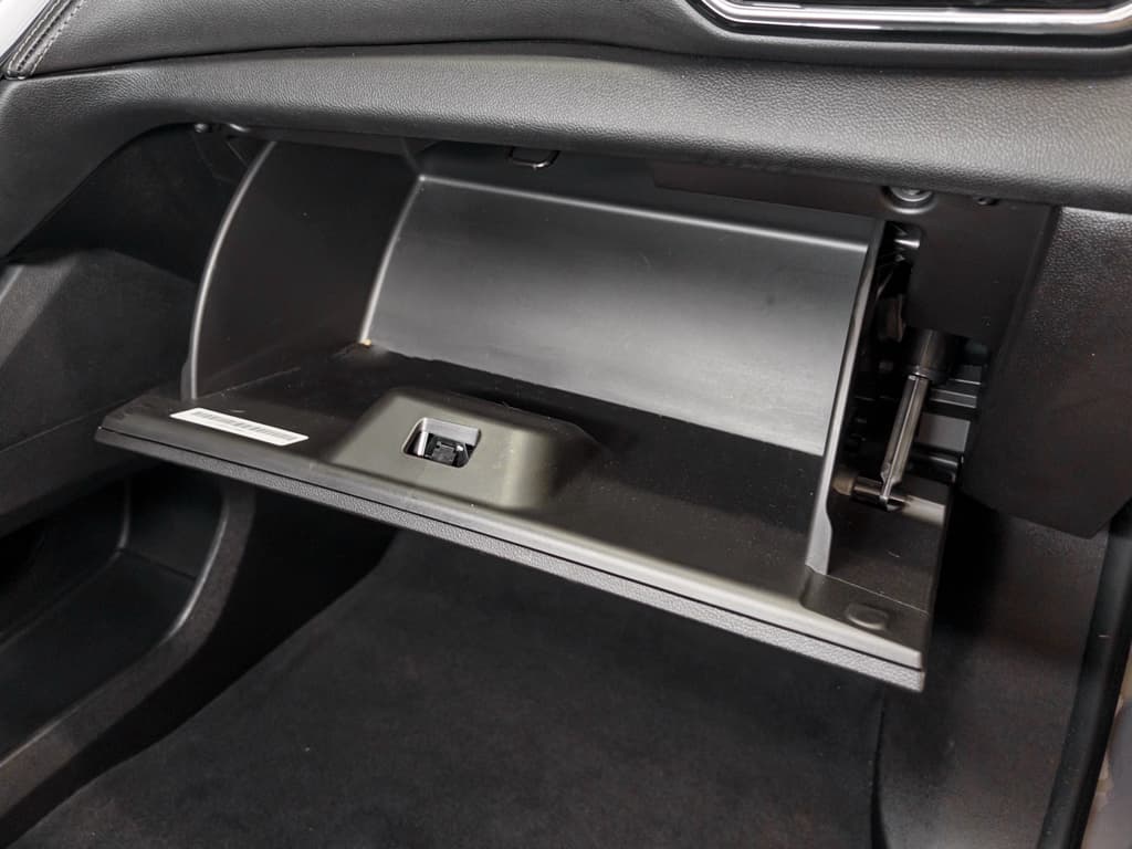 2023 Chevrolet Bolt EUV view 19