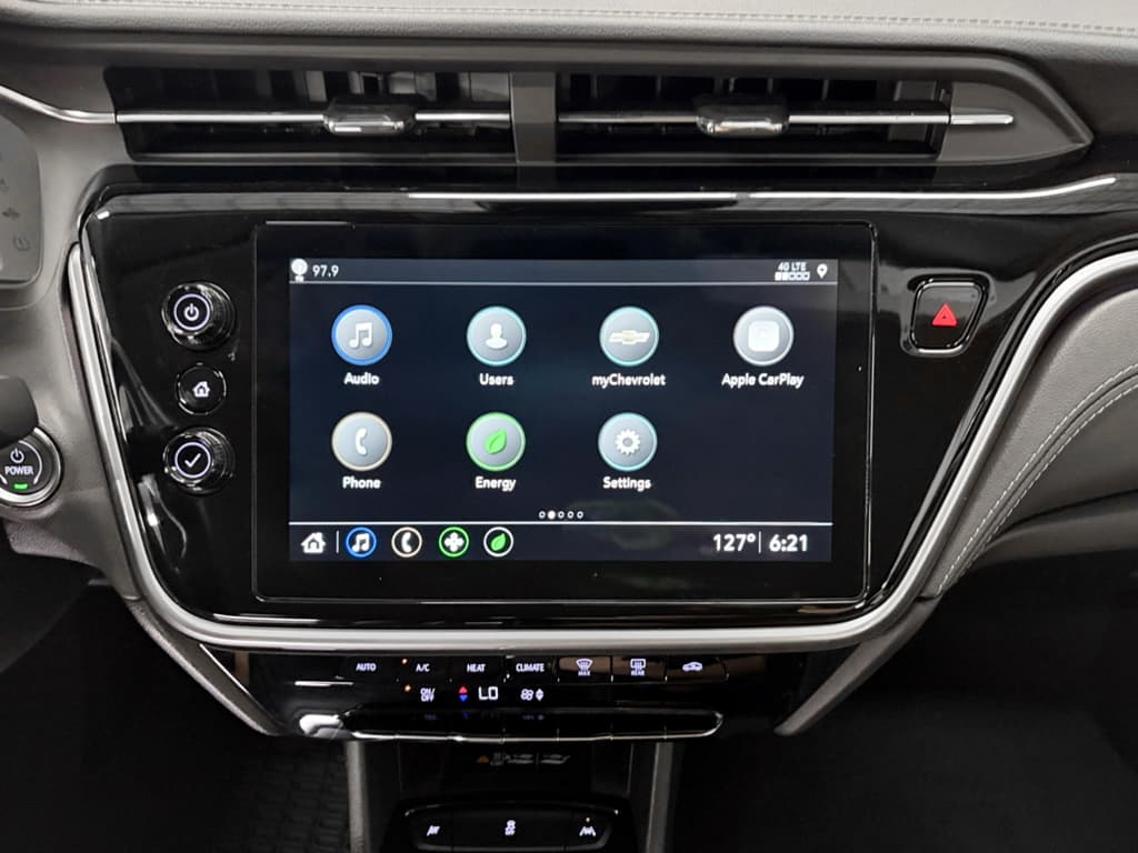 2023 Chevrolet Bolt EUV view 10