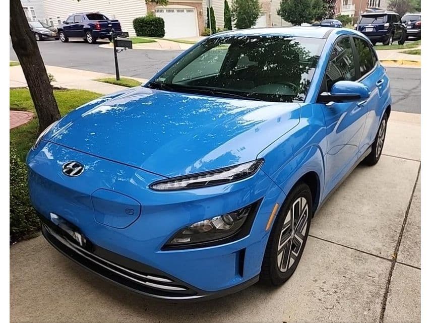 2022 Hyundai Kona EV view 1
