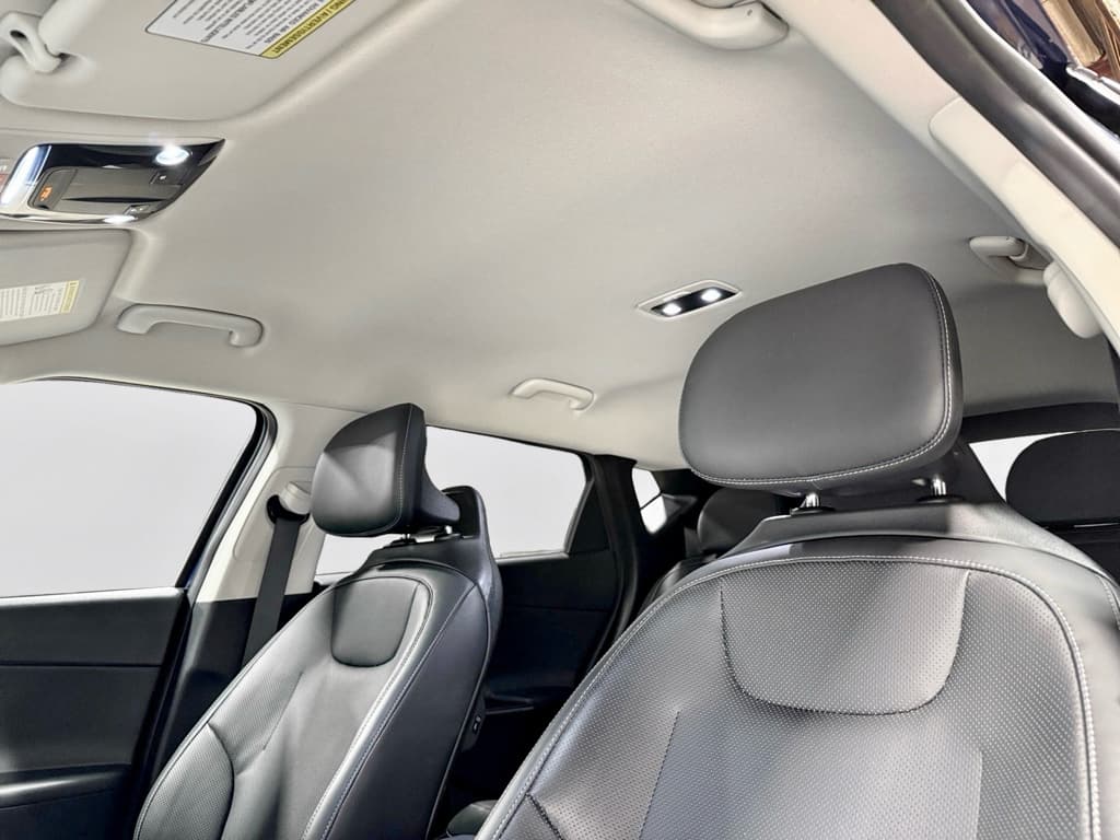 2024 Kia EV6 view 27