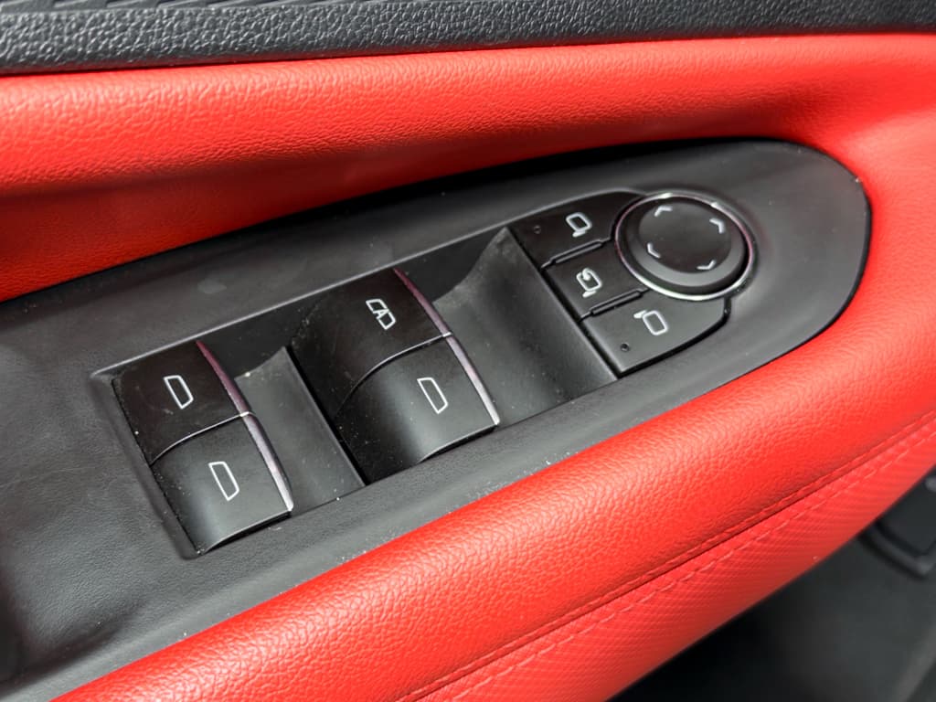 2024 Chevrolet Blazer EV view 7
