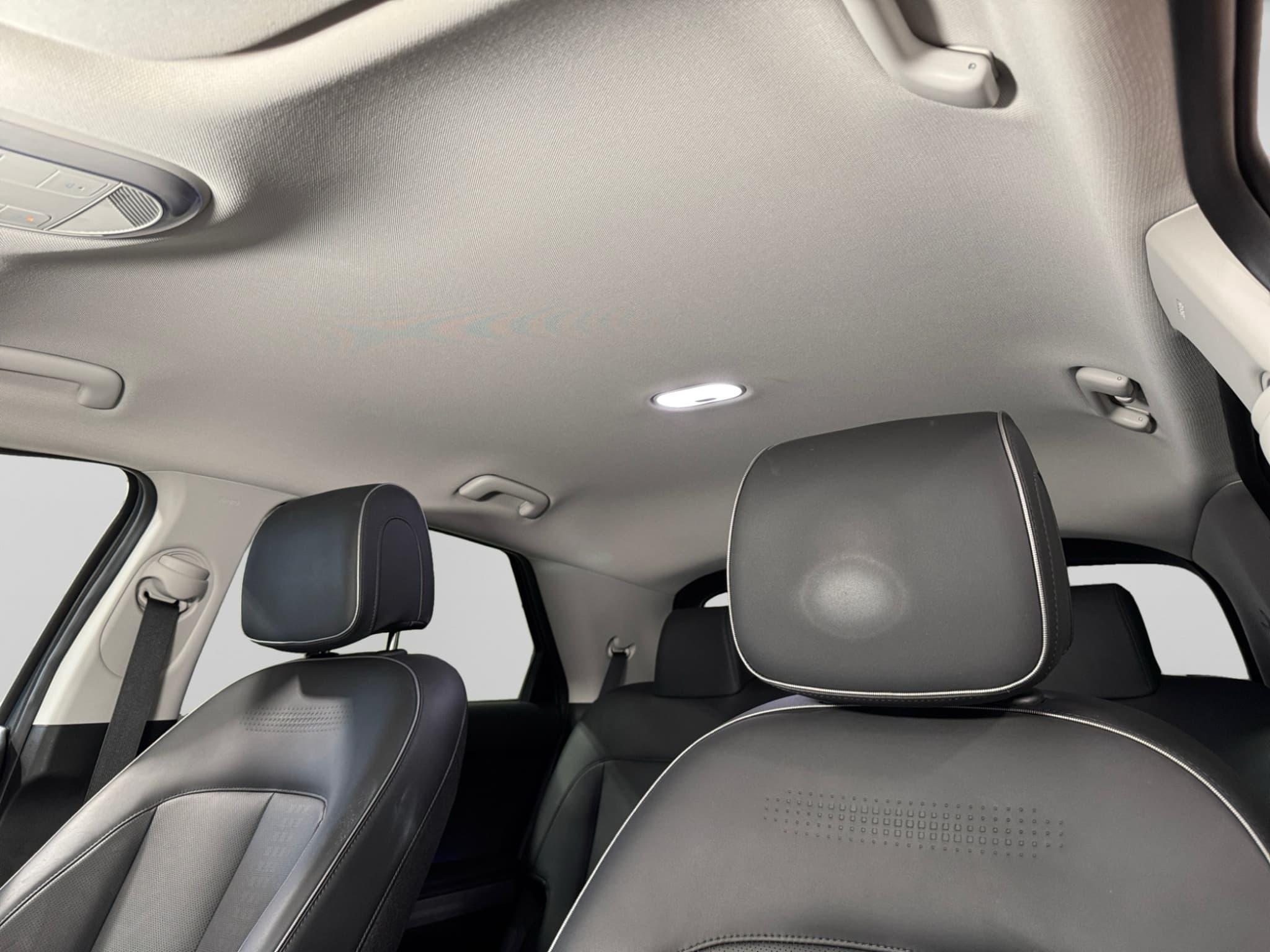 2023 Hyundai IONIQ 5 view 25