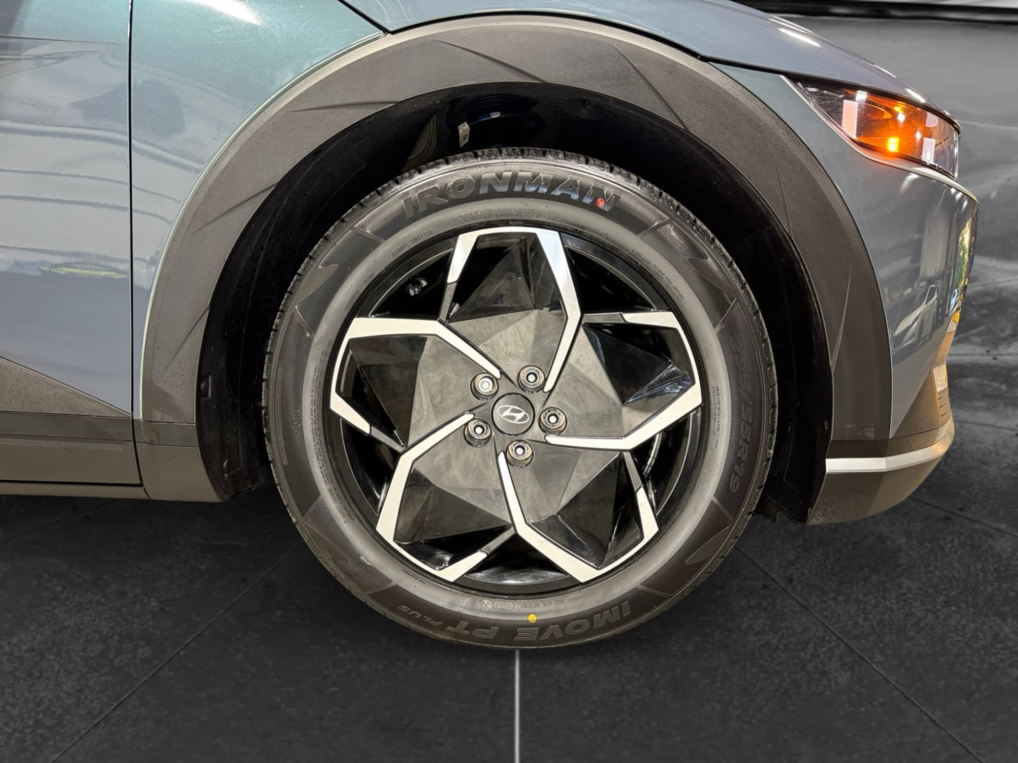 2023 Hyundai IONIQ 5 view 38