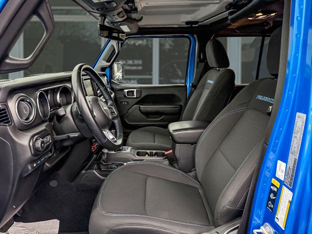 2022 Jeep Wrangler view 9
