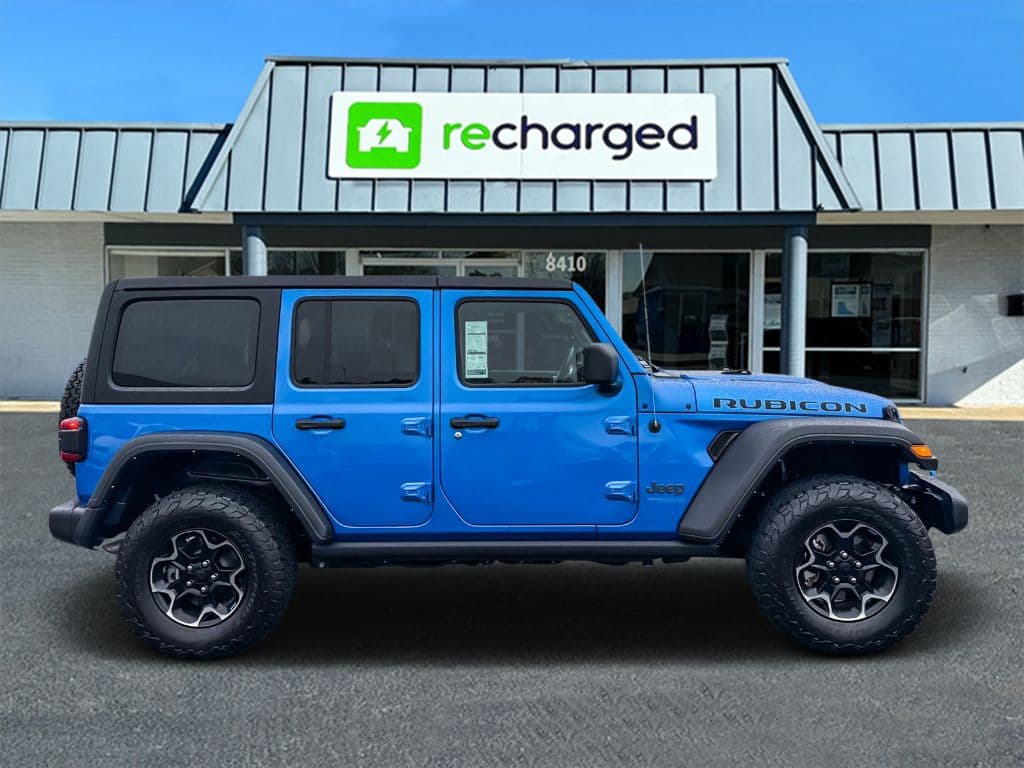 2022 Jeep Wrangler view 29