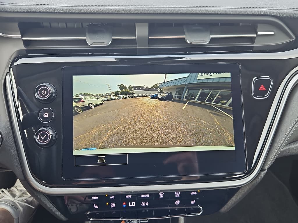 2023 Chevrolet Bolt EUV view 15