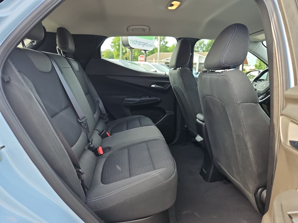 2023 Chevrolet Bolt EUV view 23