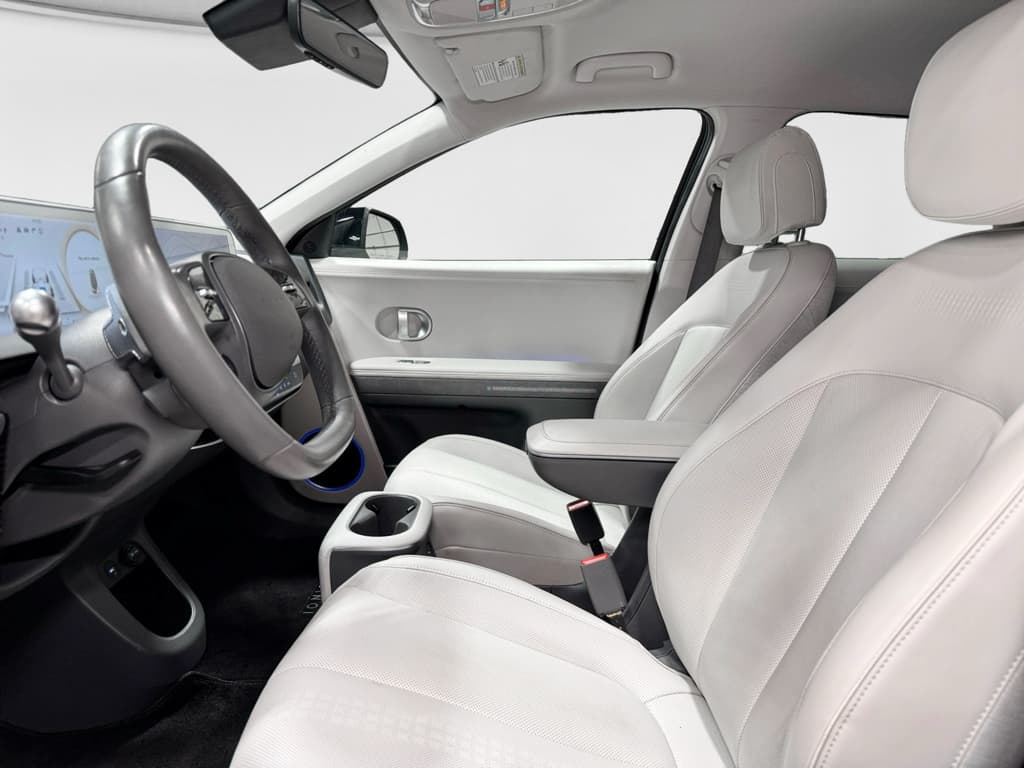 2023 Hyundai IONIQ 5 view 17