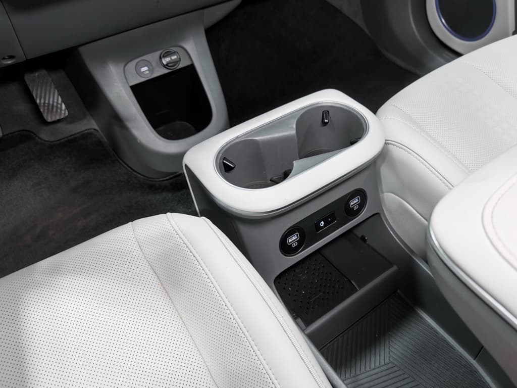 2023 Hyundai IONIQ 5 view 19
