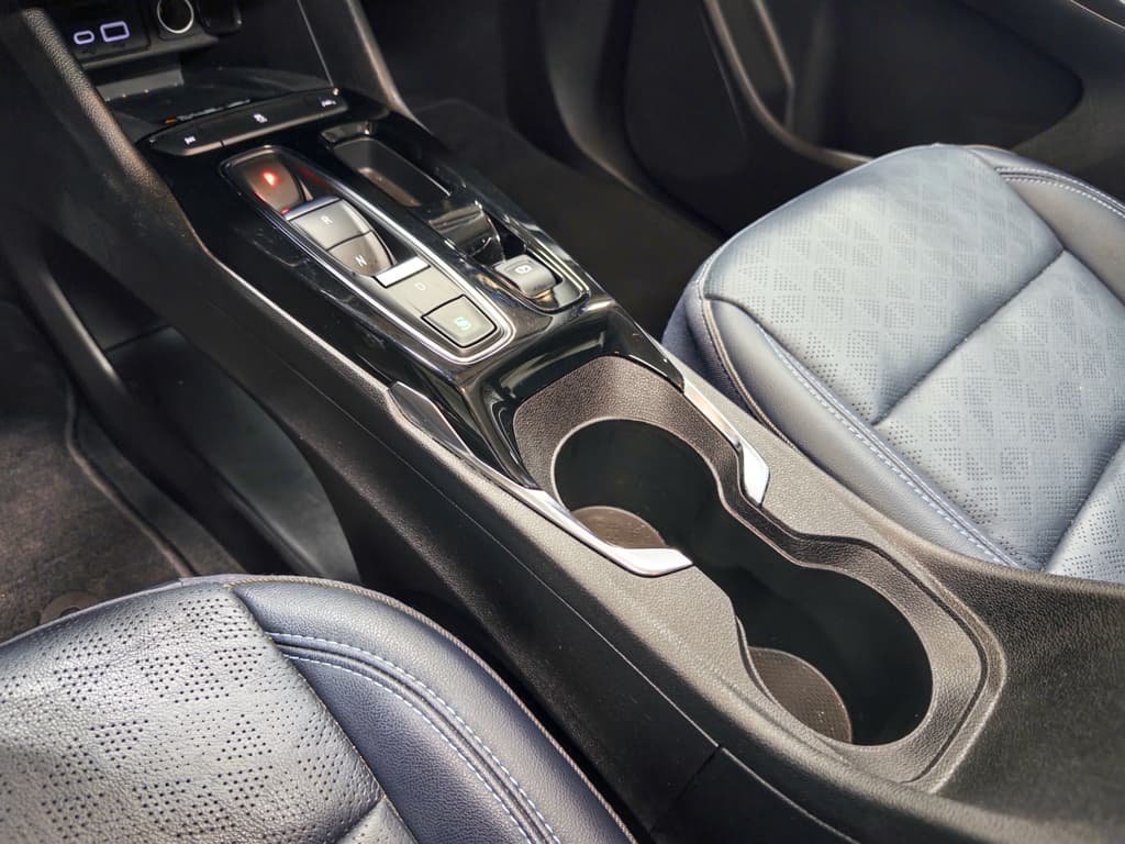 2023 Chevrolet Bolt EUV view 18