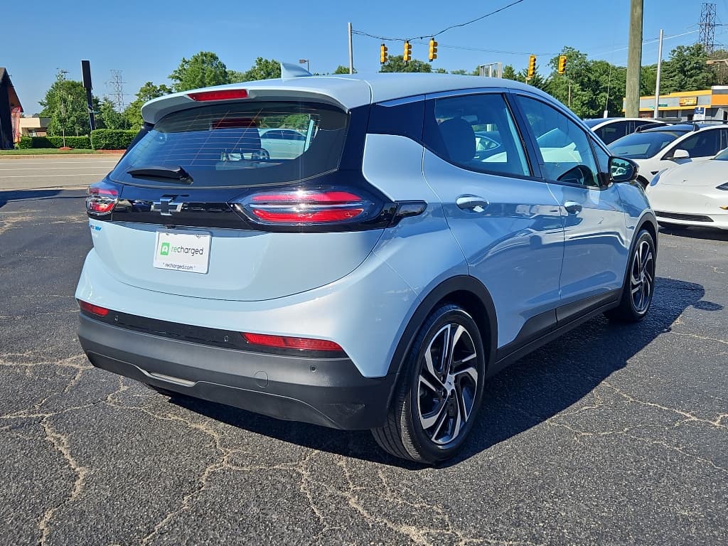 2023 Chevrolet Bolt EV view 3