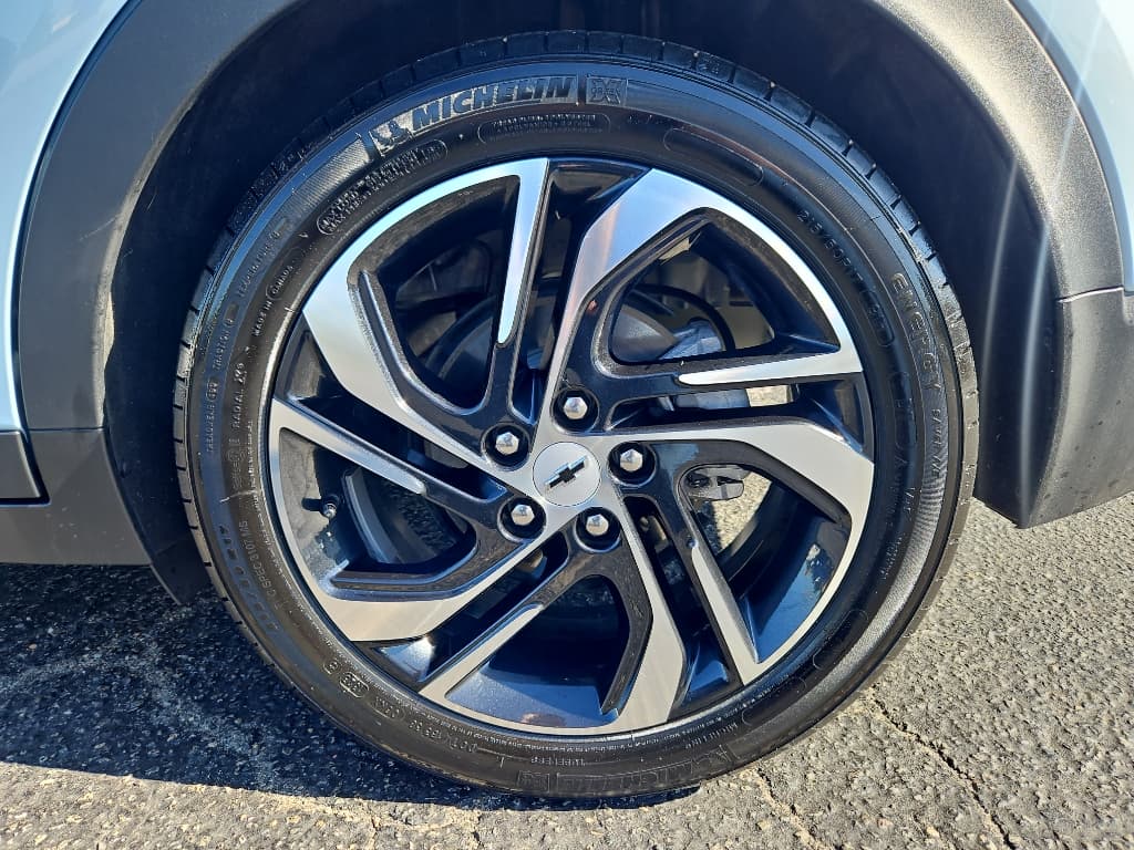 2023 Chevrolet Bolt EV view 24