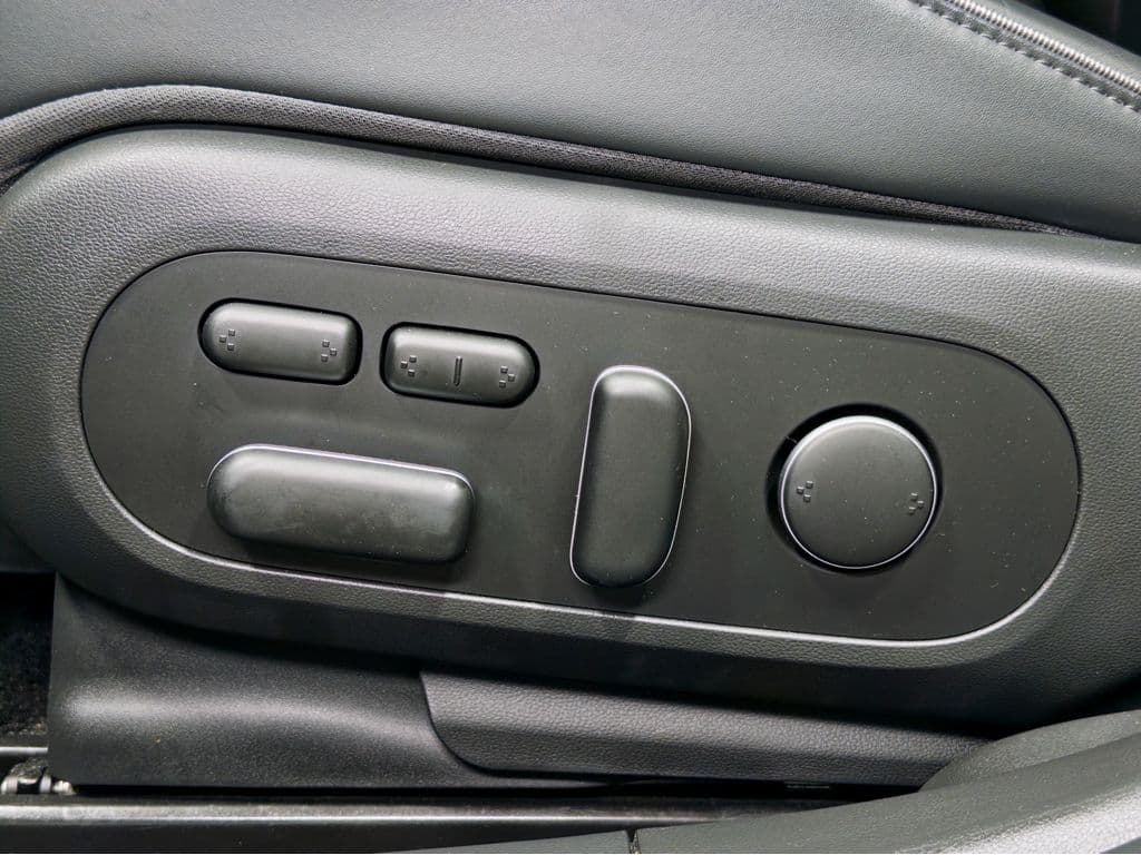 2023 Hyundai IONIQ 5 view 7