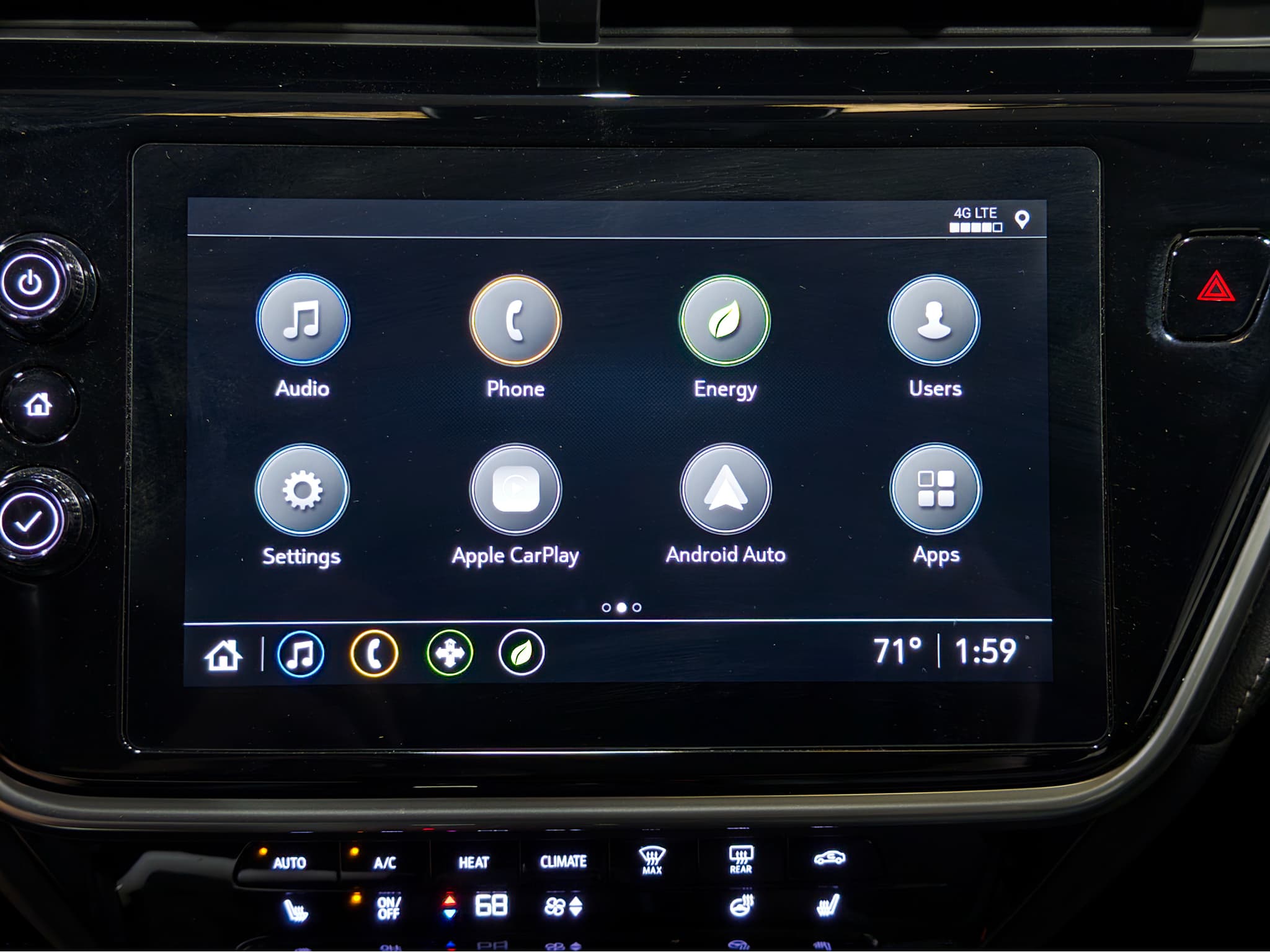 2023 Chevrolet Bolt EUV view 13