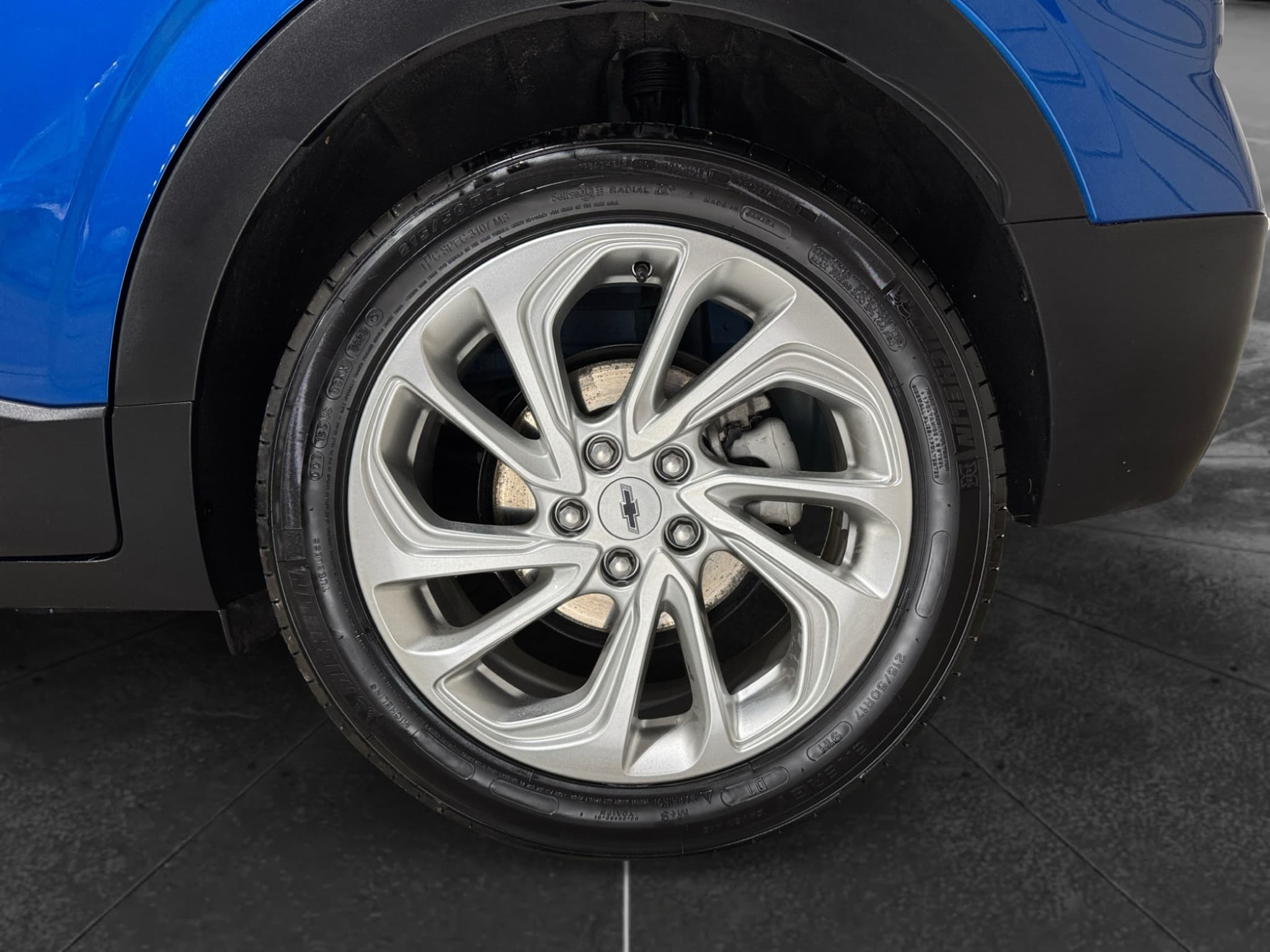 2023 Chevrolet Bolt EUV view 31