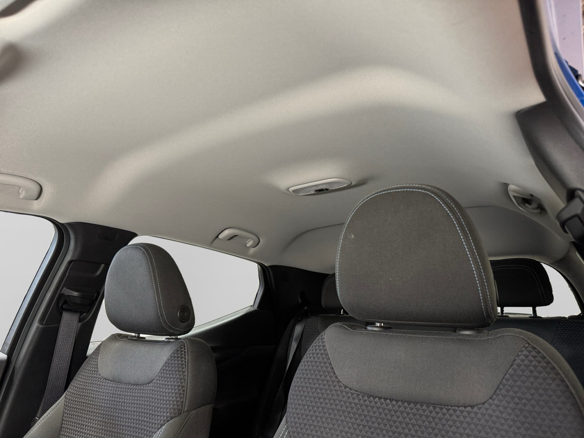 2023 Chevrolet Bolt EUV view 24