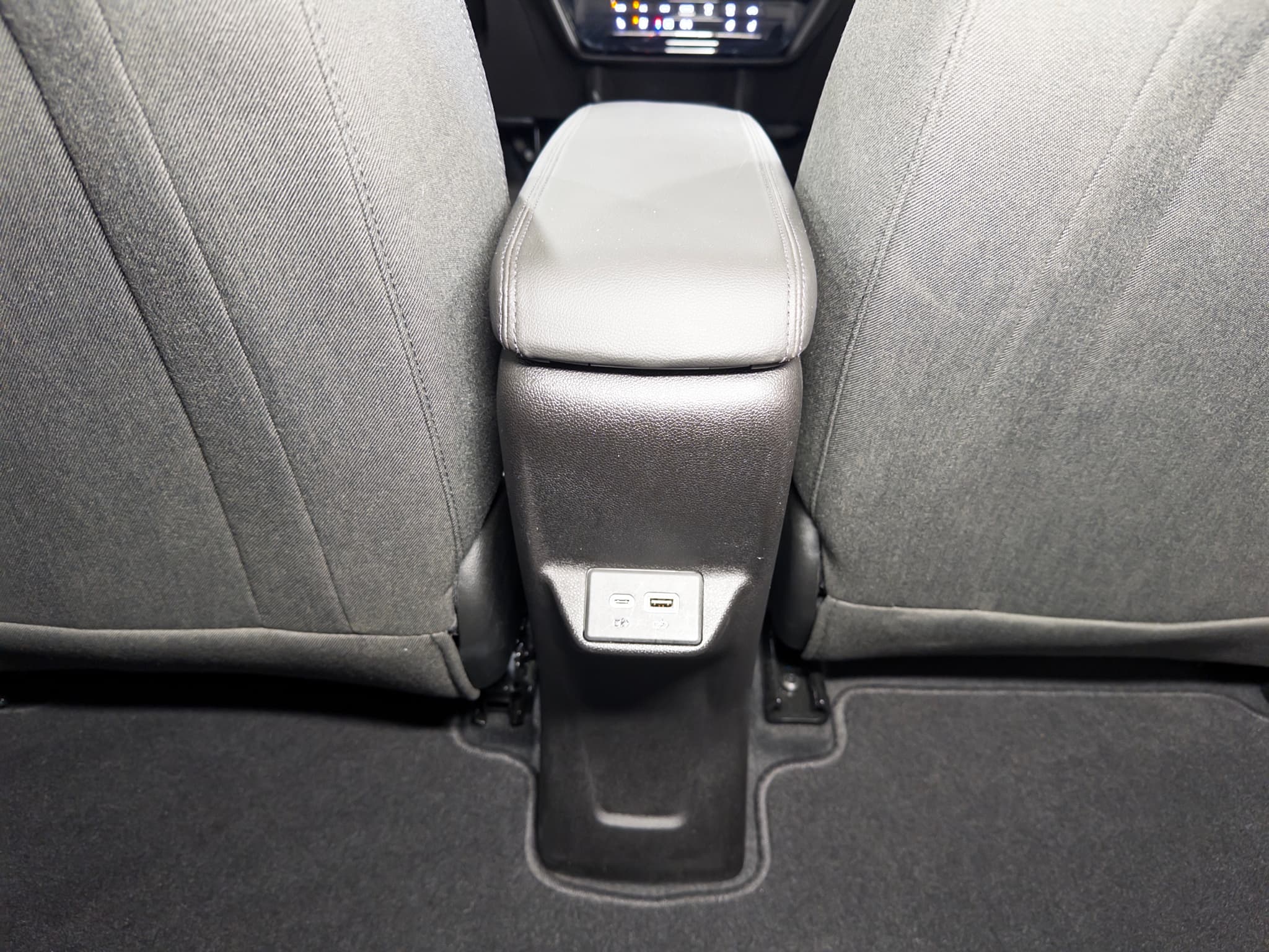 2023 Chevrolet Bolt EUV view 21