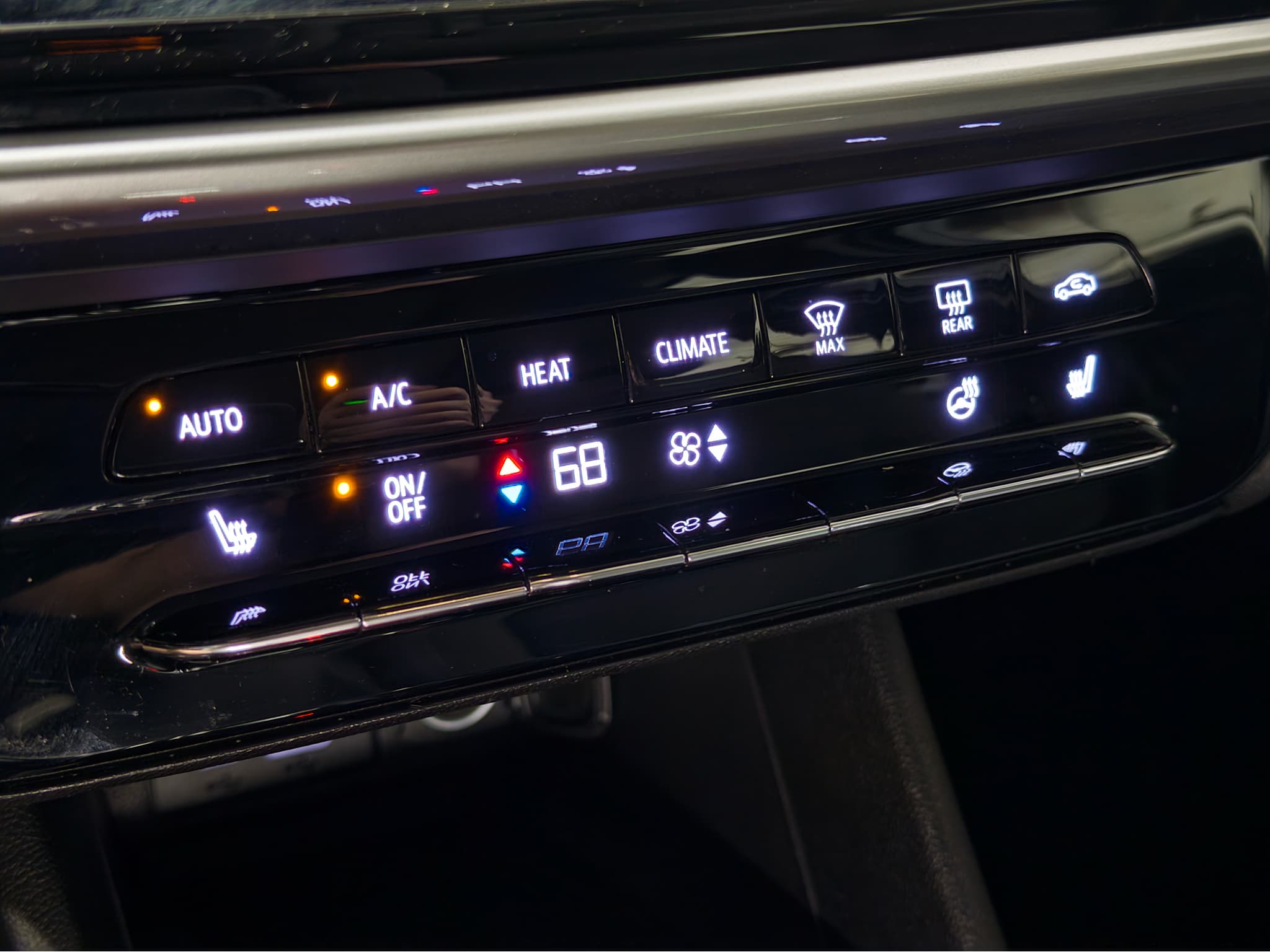 2023 Chevrolet Bolt EUV view 15