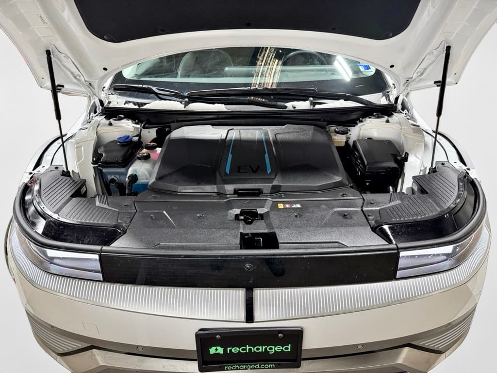 2023 Hyundai IONIQ 5 view 24