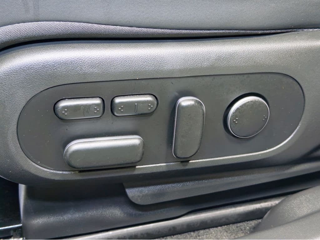 2023 Hyundai IONIQ 5 view 6