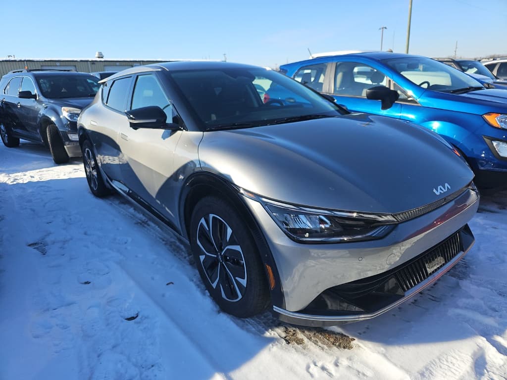 2024 Kia EV6 view 2