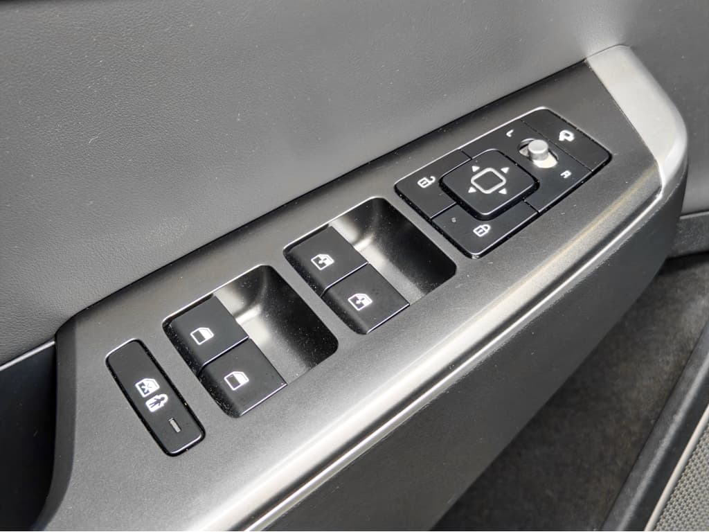2024 Kia EV6 view 7