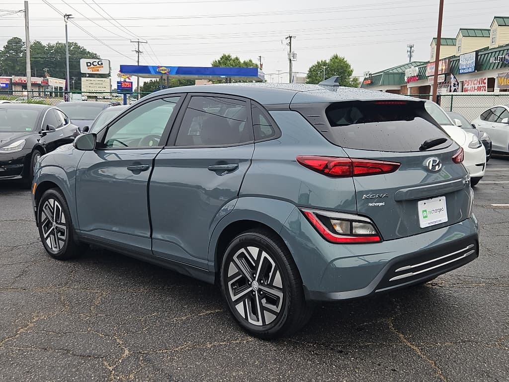 2023 Hyundai Kona EV view 2
