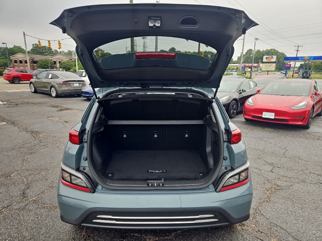 2023 Hyundai Kona EV view 20