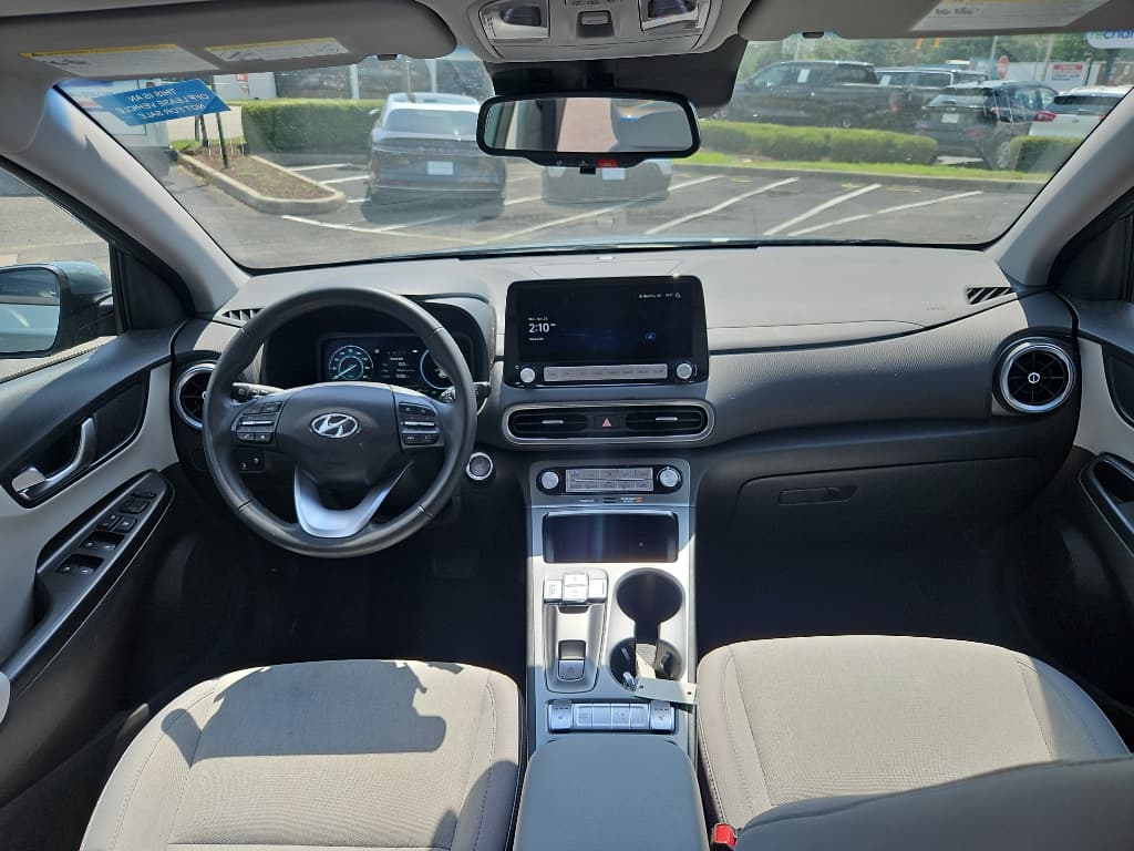 2023 Hyundai Kona EV view 7