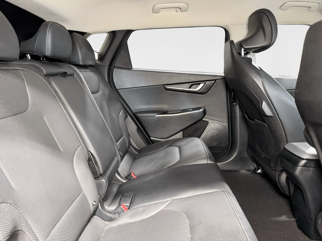 2024 Kia EV6 view 24