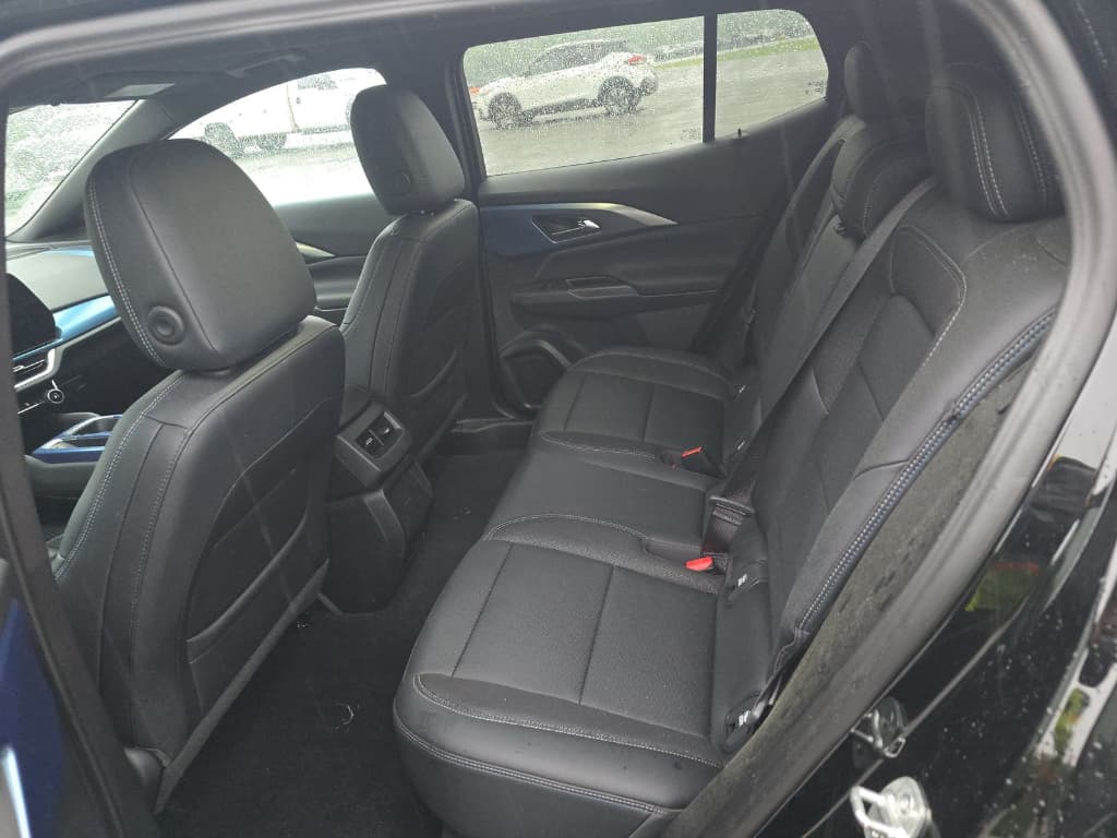 2025 Chevrolet Equinox EV view 6