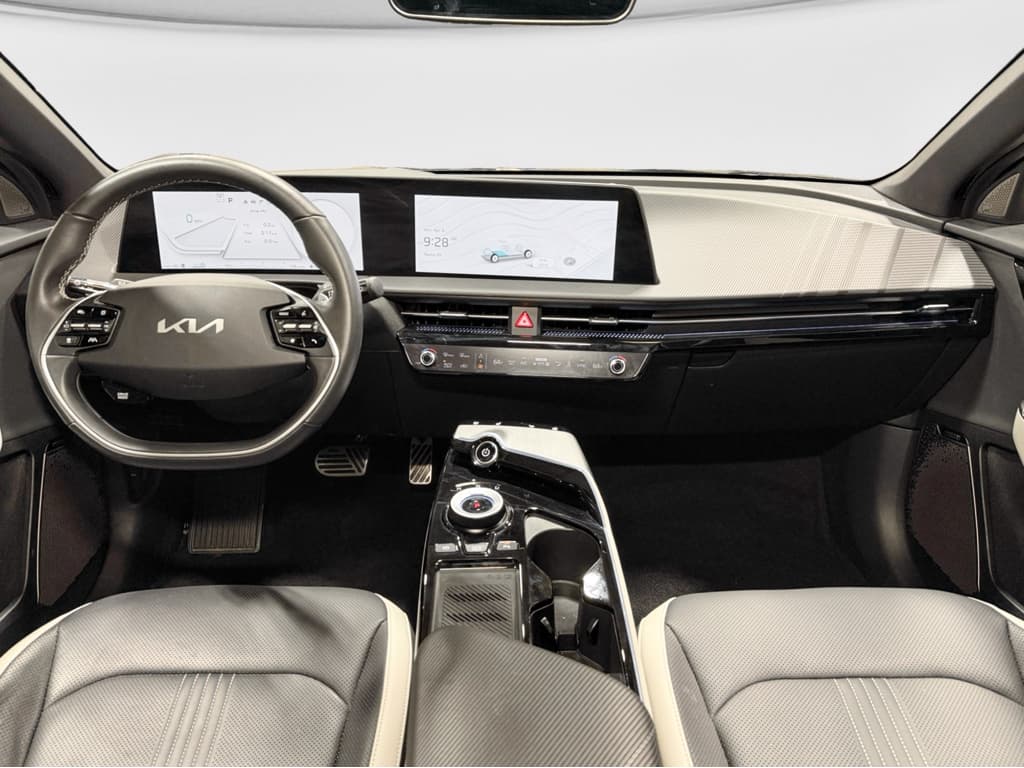 2024 Kia EV6 view 15