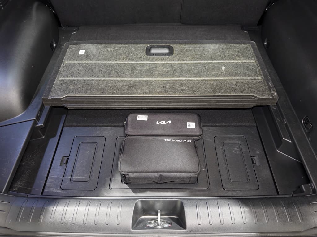 2024 Kia EV6 view 28