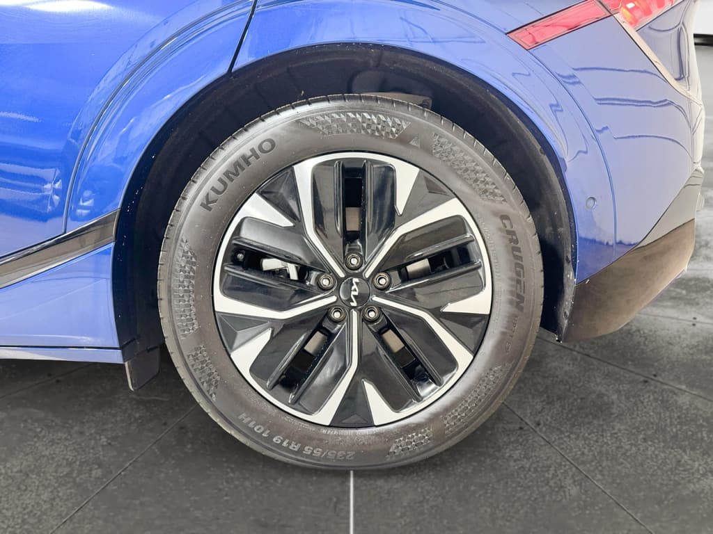 2024 Kia EV6 view 33