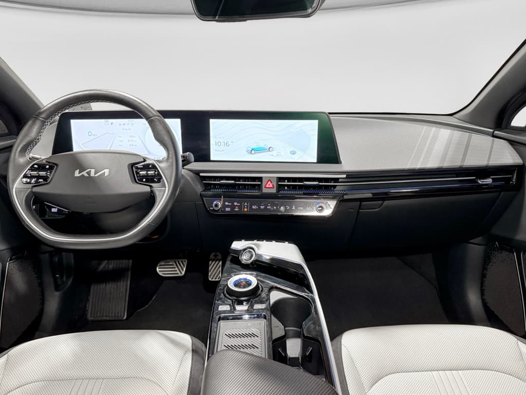 2024 Kia EV6 view 7