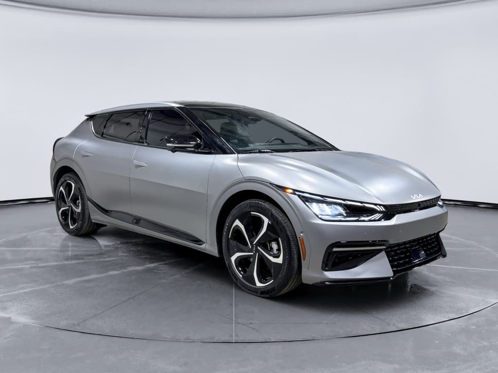 2024 Kia EV6 view 4