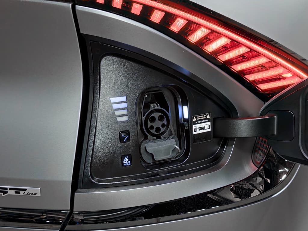 2024 Kia EV6 view 5