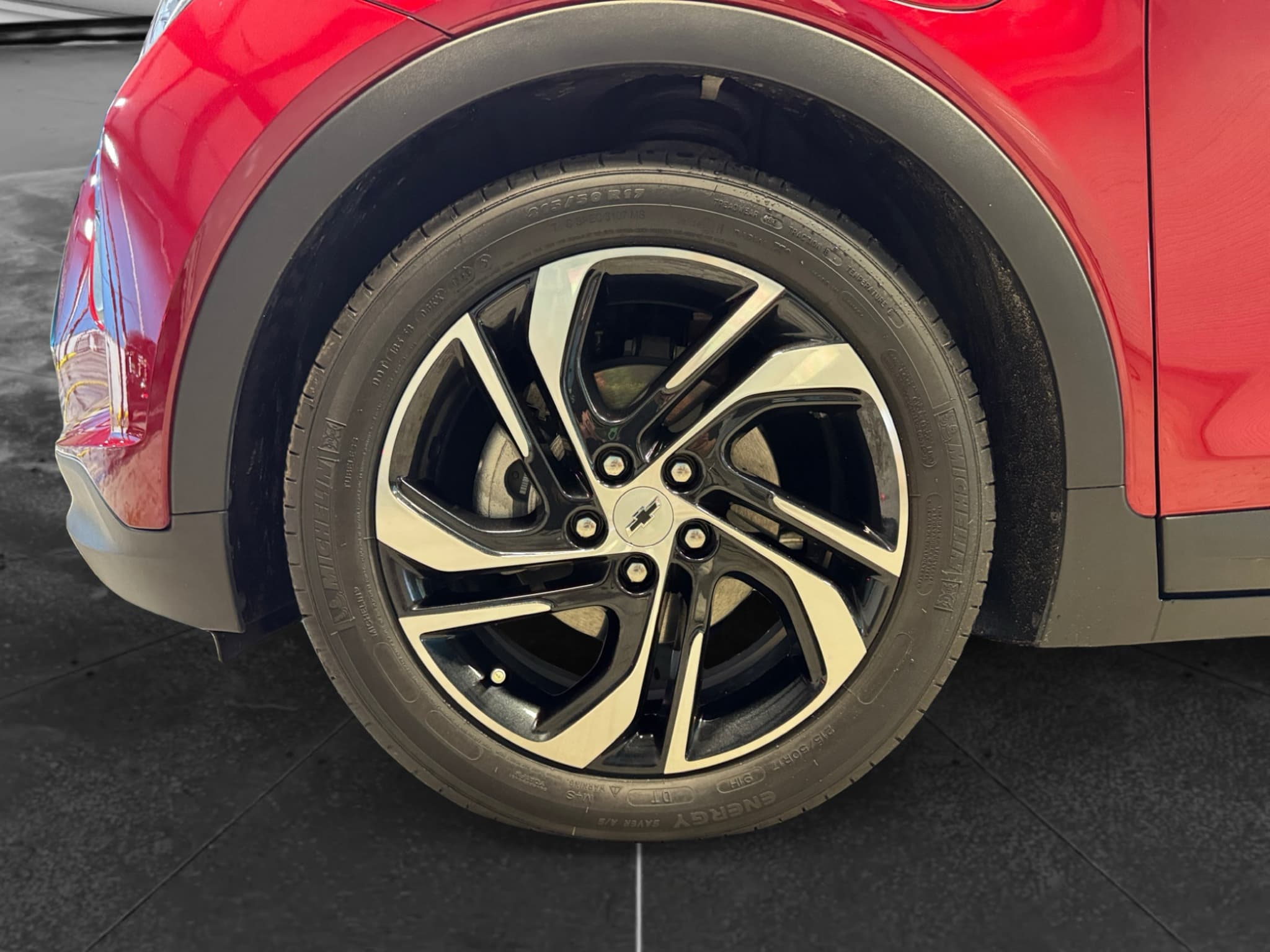 2023 Chevrolet Bolt EV view 28