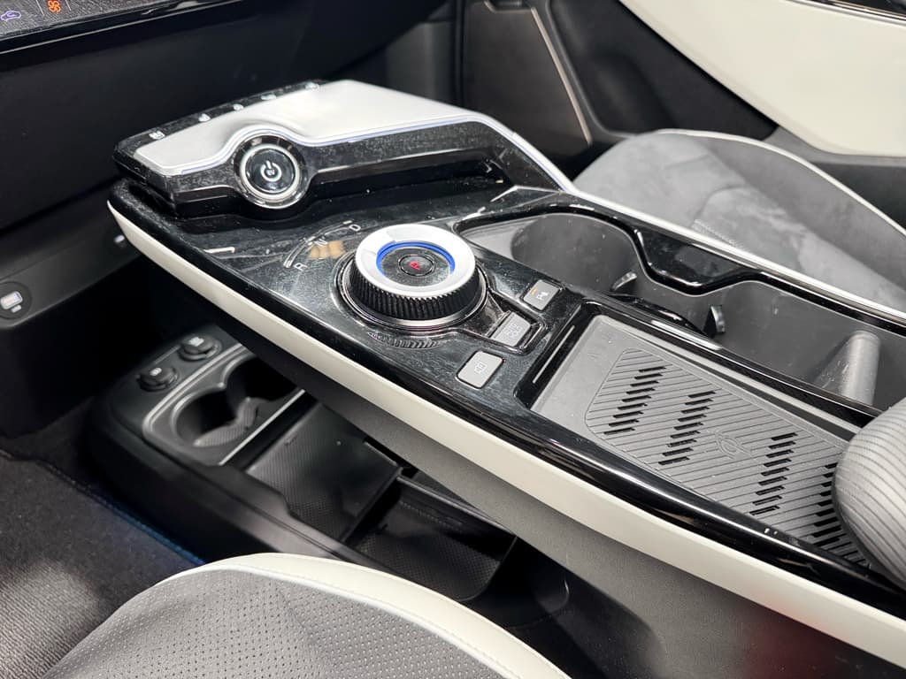 2024 Kia EV6 view 20