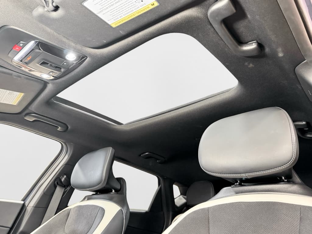 2024 Kia EV6 view 26