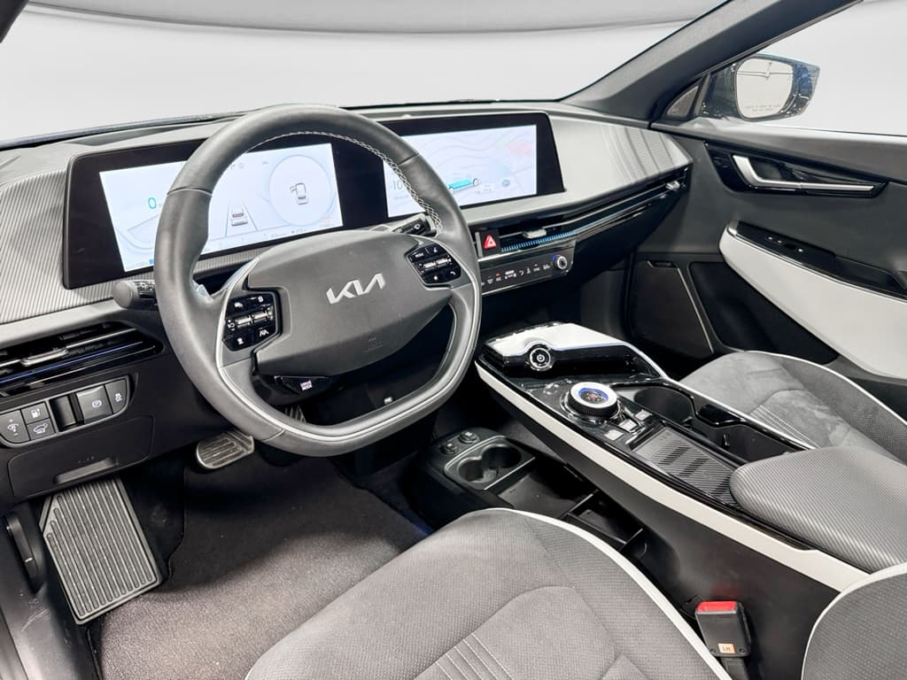 2024 Kia EV6 view 19