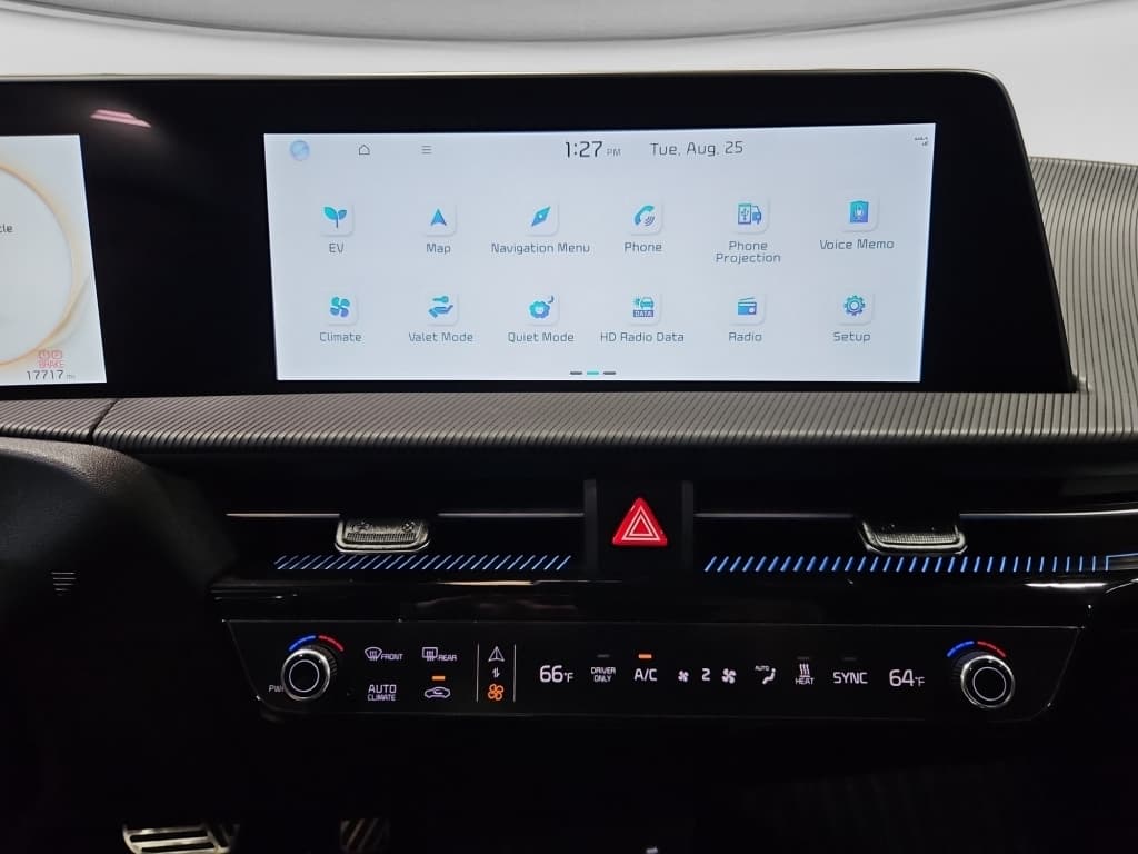 2024 Kia EV6 view 9